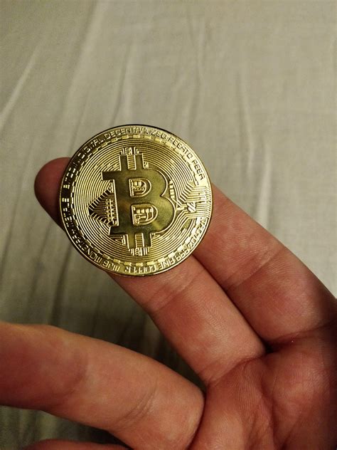 Bitcoin: What does the block time represent?
